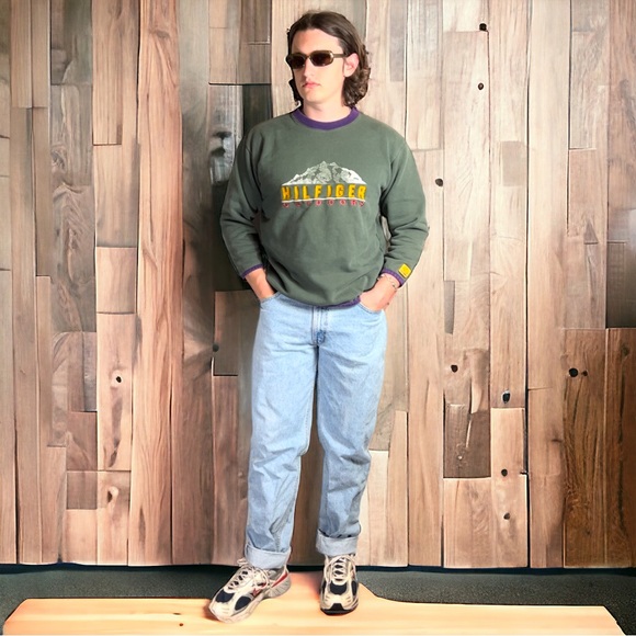 Meet your Posher, Dylan - Picture 2 of 7